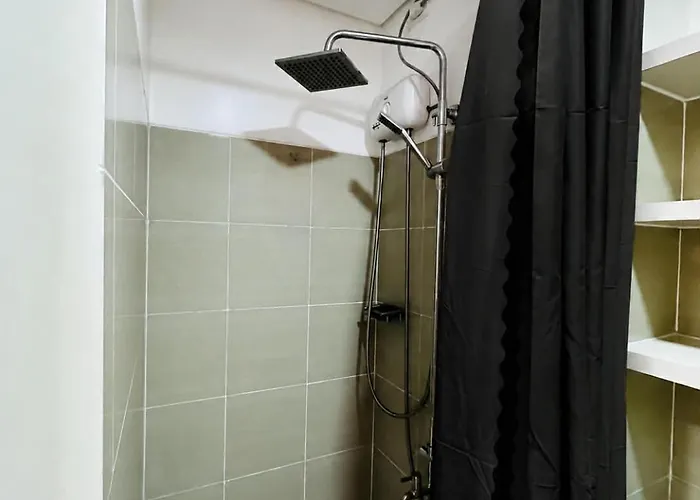18102 Shore Residences Tower C1 アパートホテル *