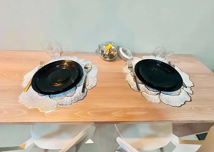 18102 Shore Residences Tower C1 *
